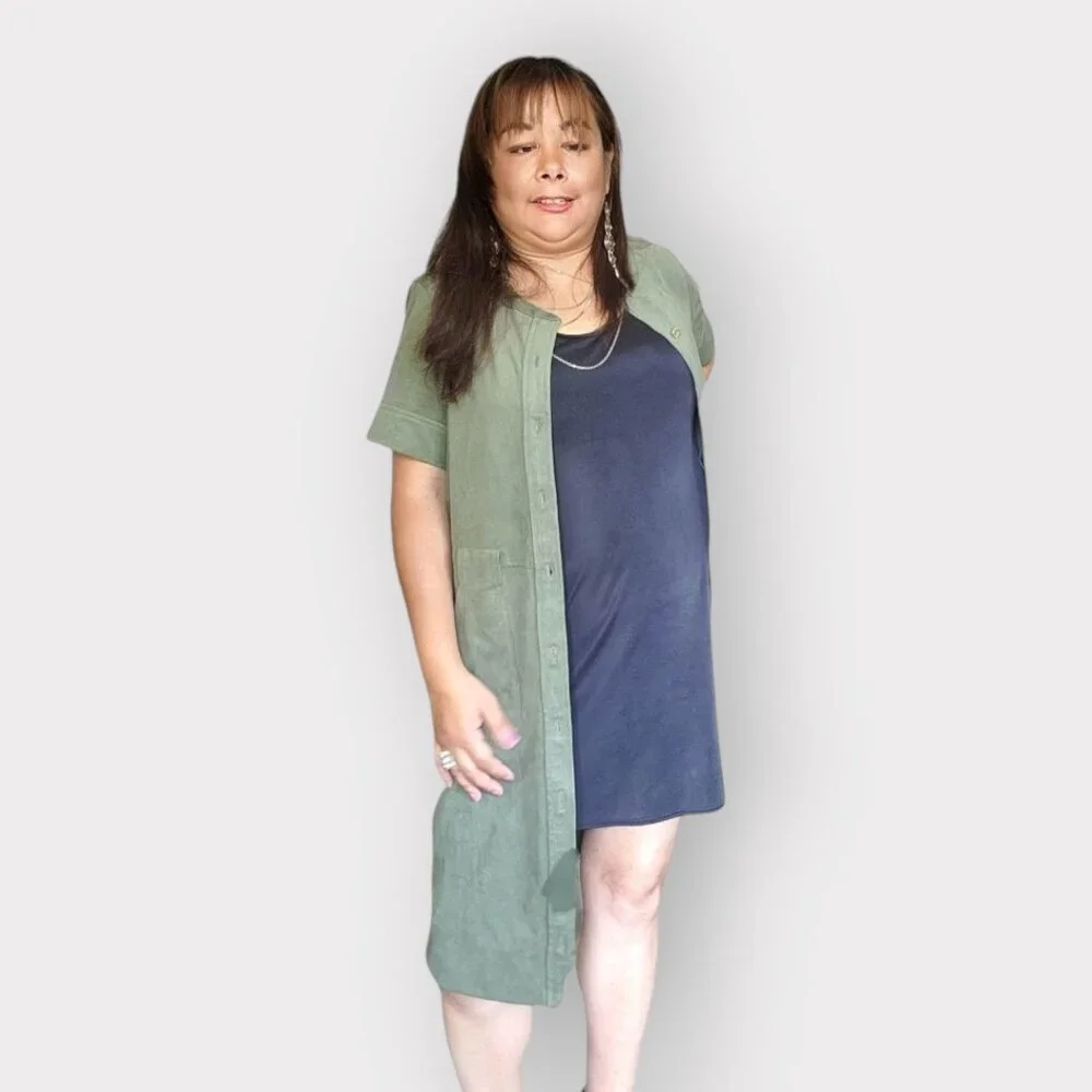 WOMENS SIZE 8 OLIVE GREEN SHORT SLEEVE UTILITY JACKET WITH BUTTON DOWN AND BELT - Picture 2 of 6
